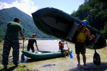 Whitewater rafting training  in Georgia