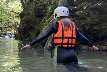 Canyoning by the Shareula river